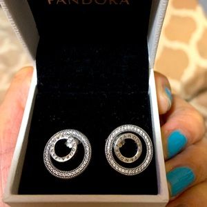 Pandora Logo circle stud  Earrings